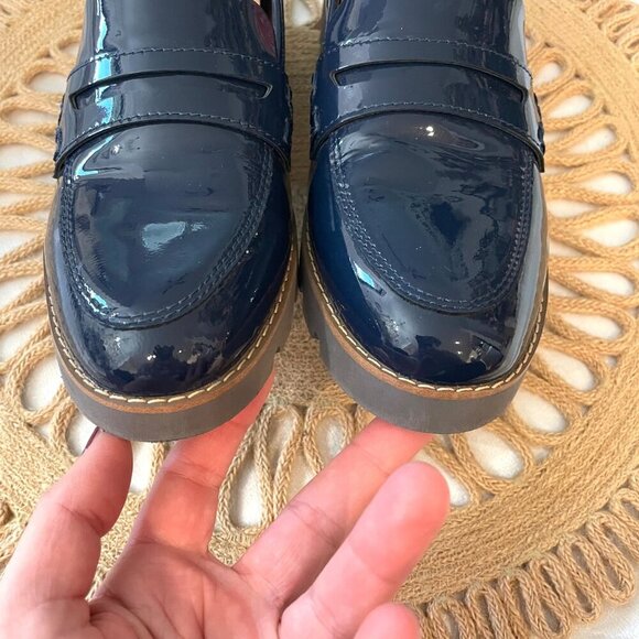 NWOT Vionic Cheryl Penny Loafers Navy Patent Leather Size 6 - Picture 6 of 9